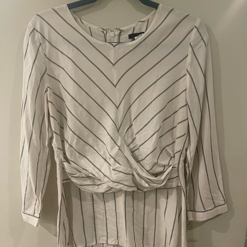 NWT Ann Taylor Blouse Top Women's Size 6 White Striped Back Zip Long Sleeve